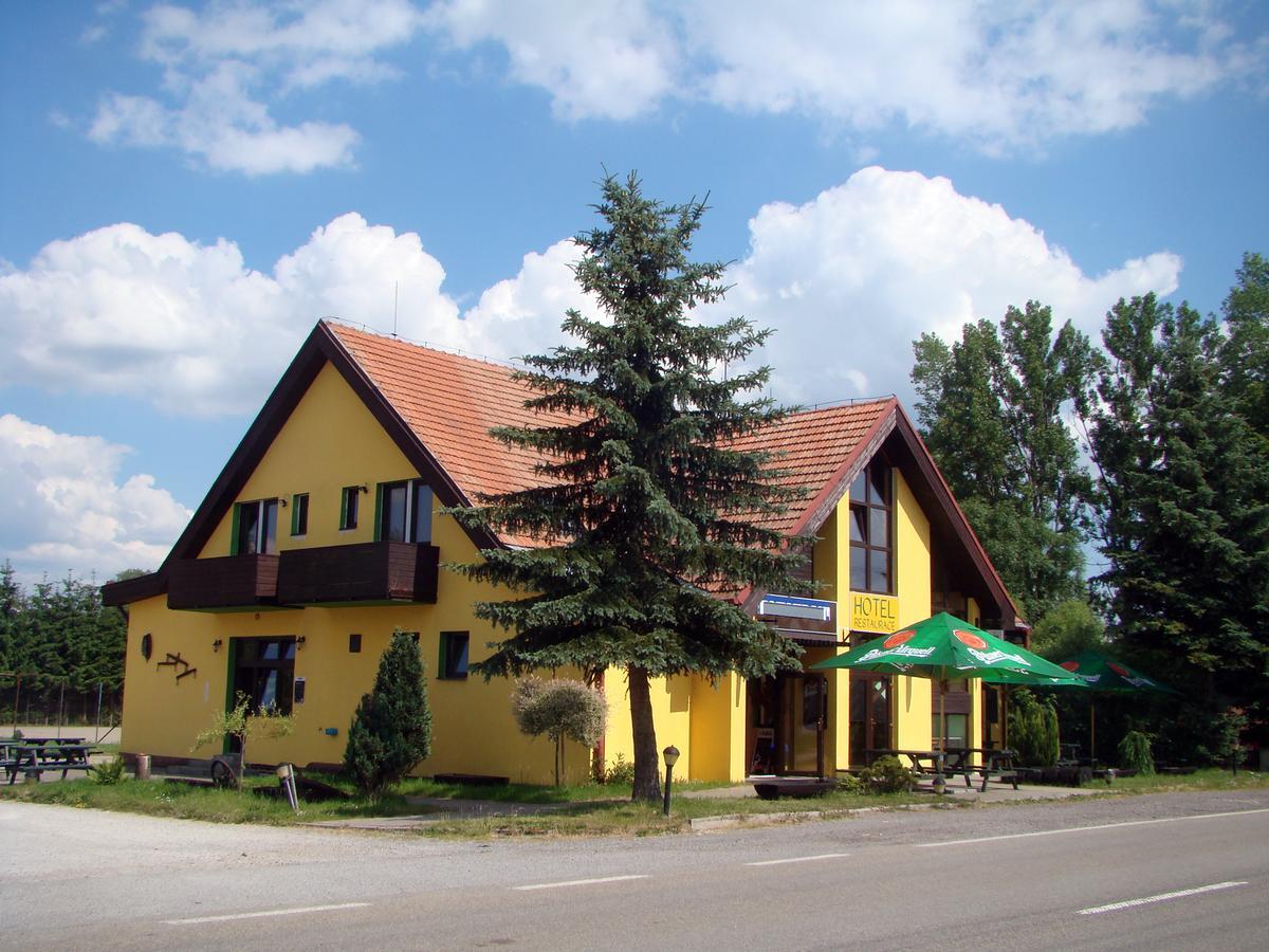 Restaurace Penzion Rafael Dlouha Brtnice Phòng bức ảnh